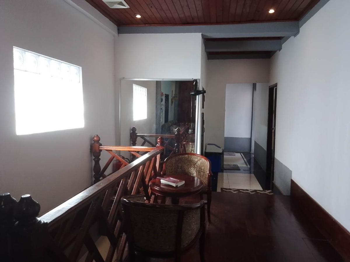 Funny Backpacker Hostel Luang Prabang Exterior photo